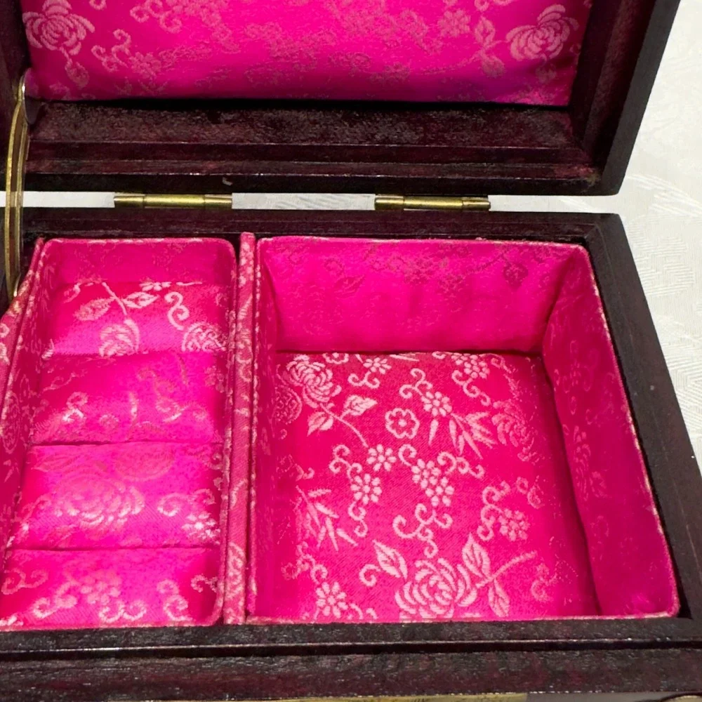 Vintage Chinese Carved Jade Stone & Rosewood Brass Pink Silk Lined Jewelry Box